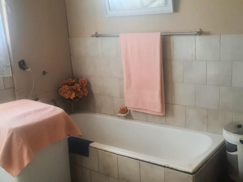 3 Bedroom Property for Sale in Jansenville Eastern Cape